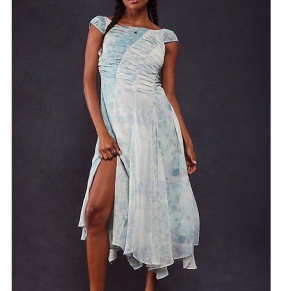 Free People Heart to Heart Midi Dress
GG 8 and 9